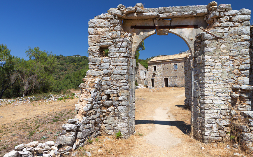 Παλιά Περίθεια, Το χωριό- φάντασμα στην Κέρκυρα Παλιά Περίθεια, Το χωριό- φάντασμα στην Κέρκυρα