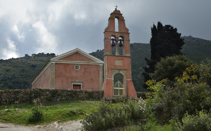 Παλιά Περίθεια, Το χωριό- φάντασμα στην Κέρκυρα Παλιά Περίθεια, Το χωριό- φάντασμα στην Κέρκυρα