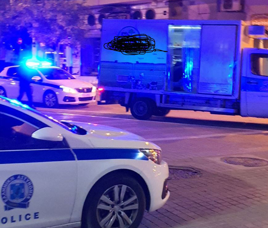 Άγρια συμπλοκή νεαρών στην Κοζάνη Άγρια συμπλοκή νεαρών στην Κοζάνη