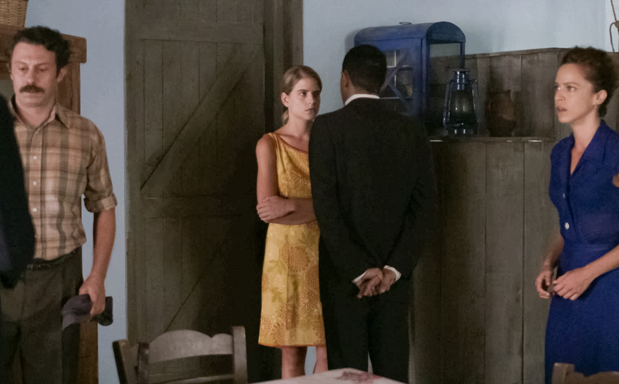 Άγριες Μέλισσες Άγριες Μέλισσες