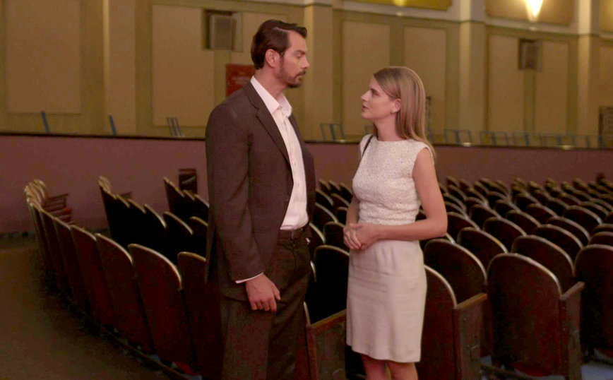 Άγριες Μέλισσες Άγριες Μέλισσες