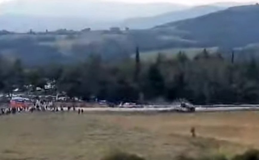 Τρομακτικό ατύχημα στην Ελασσόνα: Αγωνιστικό αυτοκίνητο τουμπάρει με μεγάλη ταχύτητα – Δείτε το βίντεο