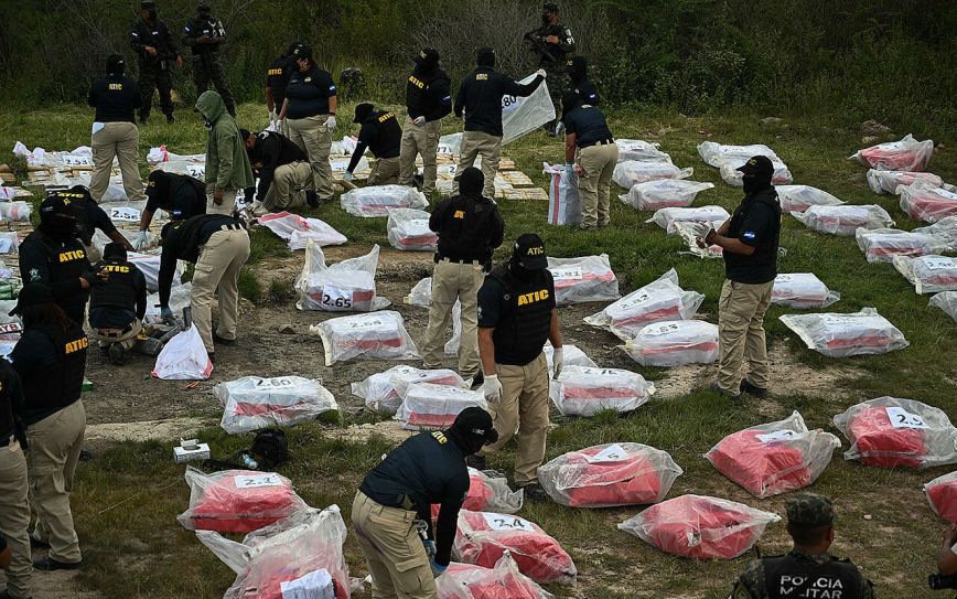 Ονδούρα: Οι αρχές κατέστρεψαν περισσότερους από 3,3 τόνους κοκαΐνης