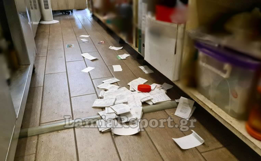 Διάρρηξη σε κατάστημα στη Λαμία Διάρρηξη σε κατάστημα στη Λαμία