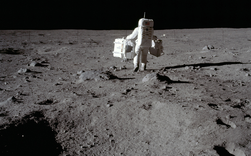 άνθρωπος στο διάστημα άνθρωπος στο διάστημα