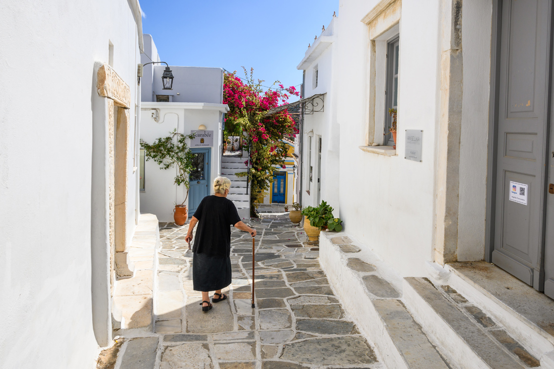 Ηλικιωμένη γυναίκα