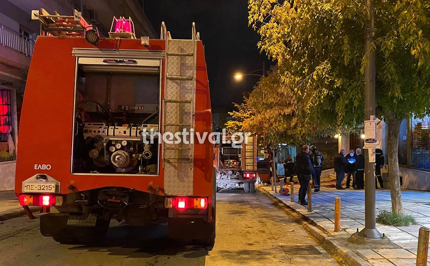 Θεσσαλονίκη: Φωτιά σε διαμέρισμα στις Συκιές Θεσσαλονίκη: Φωτιά σε διαμέρισμα στις Συκιές