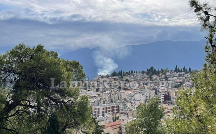 φωτιά σε σπίτι στη Λαμία