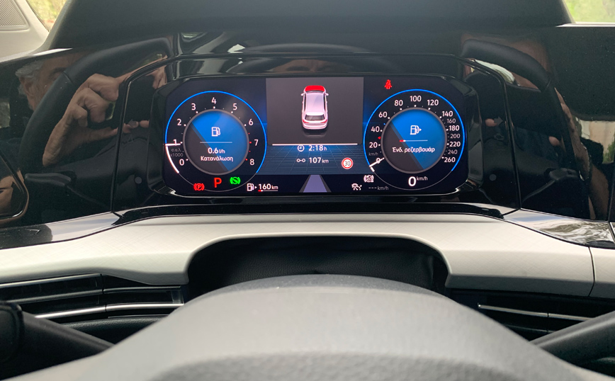 Volkswagen Golf 1.0 eTSI DSG