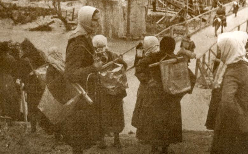 Γυναίκα στον πόλεμο Γυναίκα στον πόλεμο