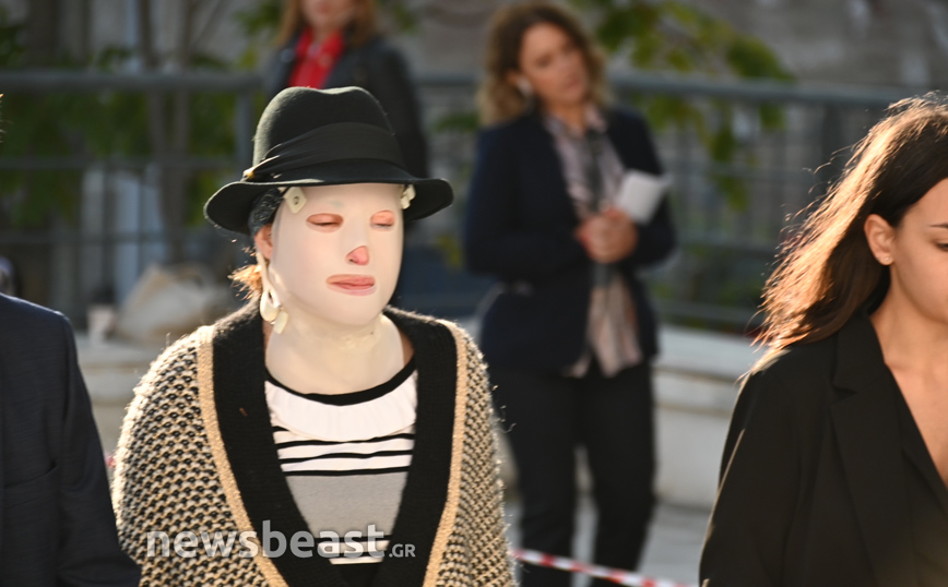 Έφτασε στο δικαστήριο η Ιωάννα Έφτασε στο δικαστήριο η Ιωάννα