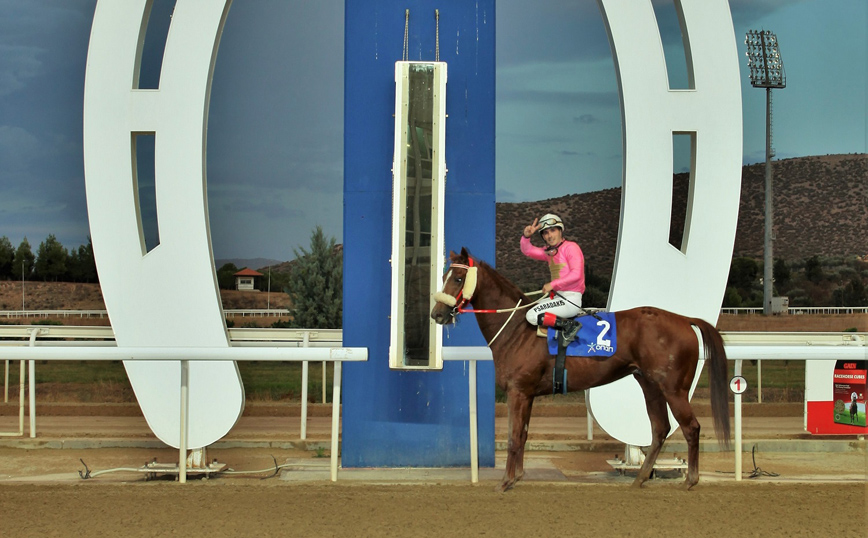 Ο ΝΙΟΥ ΧΟΛΑΝΤ μεγάλος νικητής του 75ου Ελληνικού Ντέρμπι στο Markopoulo Park
