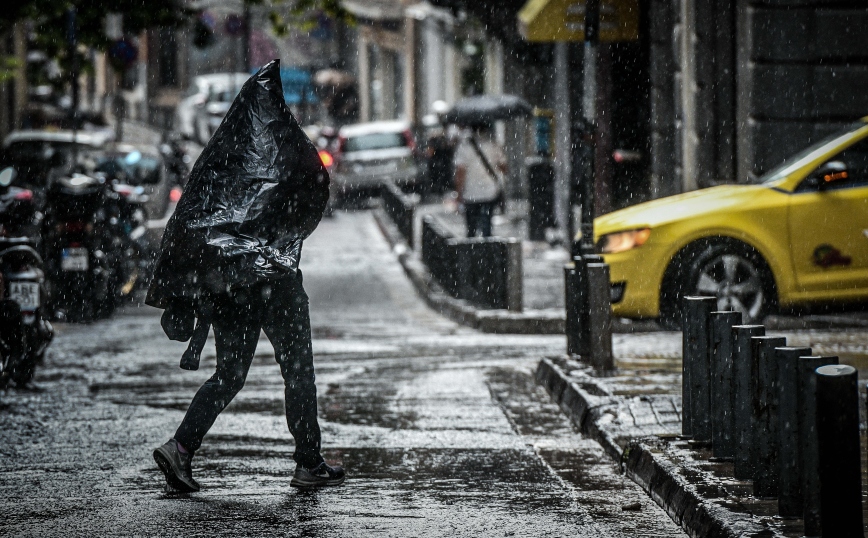 Έκτακτο δελτίο επιδείνωσης του καιρού με καταιγίδες, χιόνια, θυελλώδεις ανέμους