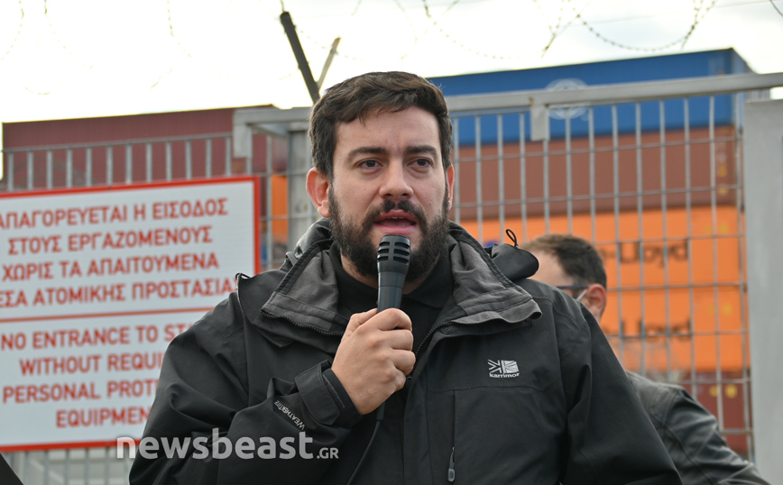 Συγκέντρωση διαμαρτυρίας για τον θάνατο εργαζομένου στην προβλήτα του Πειραιά Συγκέντρωση διαμαρτυρίας για τον θάνατο εργαζομένου στην προβλήτα του Πειραιά