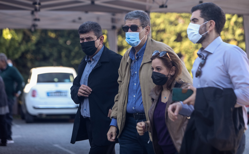 Κηδεία Τάσου Κουράκη Κηδεία Τάσου Κουράκη