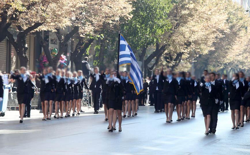 28η Οκτωβρίου: Κανονικά σε όλη τη χώρα οι μαθητικές παρελάσεις