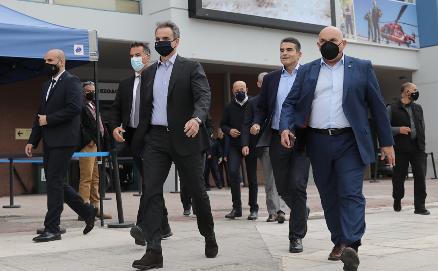 Ο Κυριάκος Μητσοτάκης έκανε την τρίτη δόση Ο Κυριάκος Μητσοτάκης έκανε την τρίτη δόση