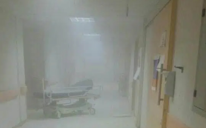 Πάτρα: Ασθενής άρπαξε τον πυροσβεστήρα και τα έκανε λίμπα στο νοσοκομείο