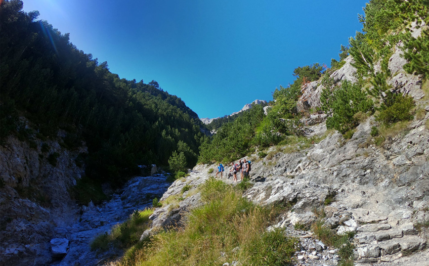 Εκατοντάδες επισκέπτες στον Όλυμπο