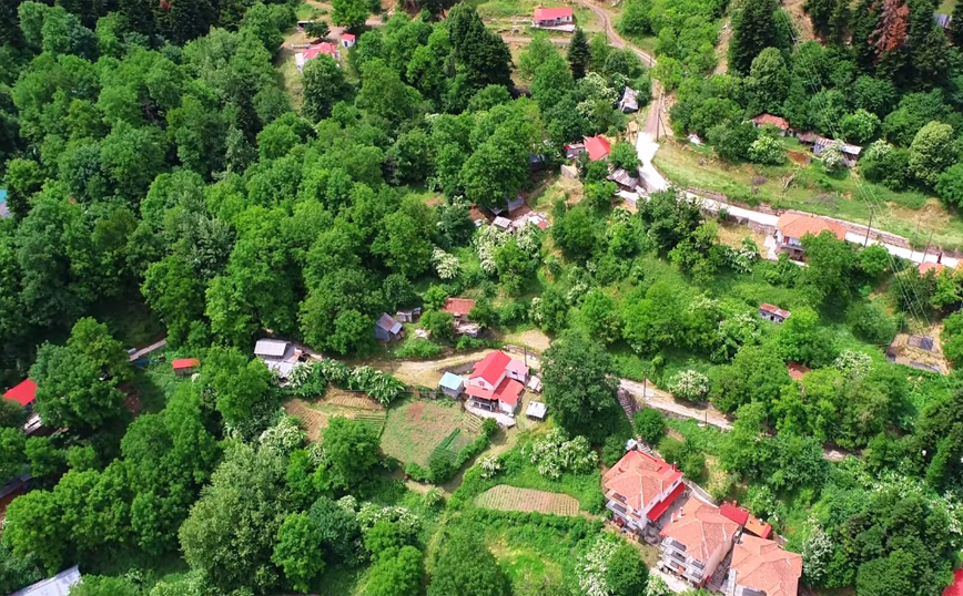 Πετράλωνα Ευρυτανίας Πετράλωνα Ευρυτανίας