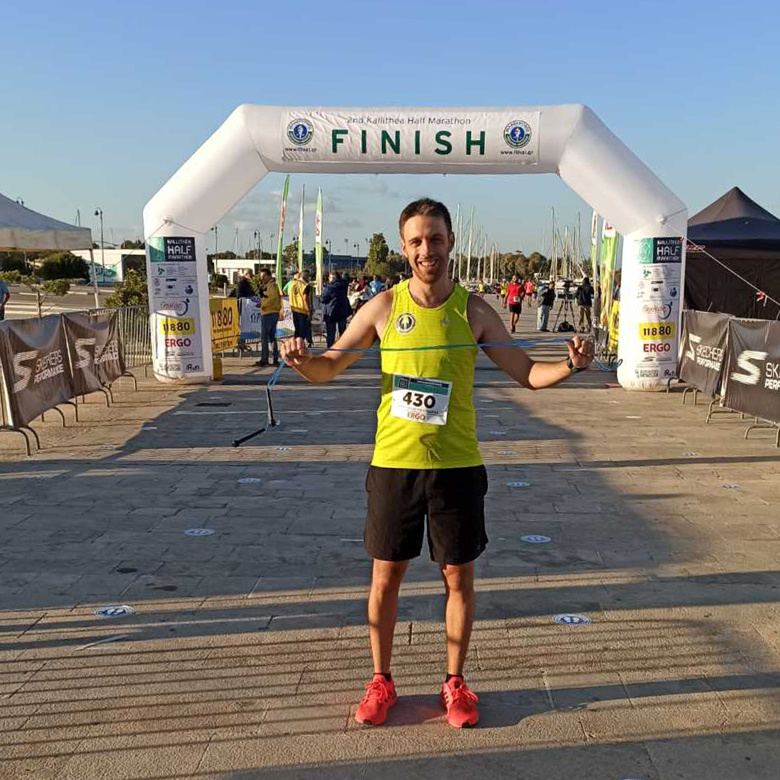 Ο Παναγιώτης Πολύδωρας στον ημιμαραθώνιο με σχοινάκι