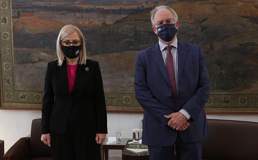 Κώστας Τασούλας Κώστας Τασούλας