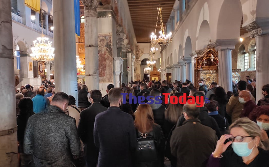 Θεσσαλονίκη συνωστισμός Άγιος Δημήτριος Θεσσαλονίκη συνωστισμός Άγιος Δημήτριος