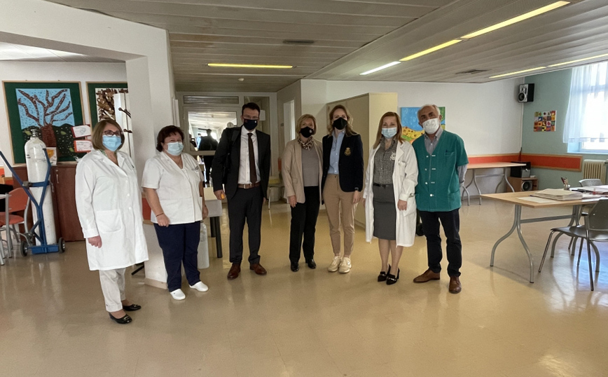 Μίνα Γκάγκα: Περιοδεία στα νοσοκομεία της Θράκης για την αναπληρώτρια υπουργό Υγείας