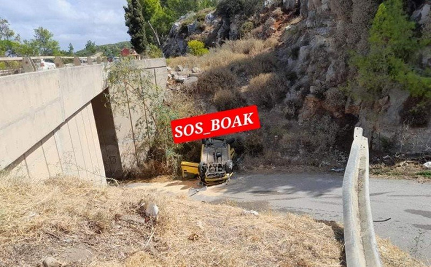 Τροχαίο με νεκρό στην Κρήτη: Αυτοκίνητο έπεσε από γέφυρα &#8211; Σοκάρει η εικόνα από το αναποδογυρισμένο αμάξι
