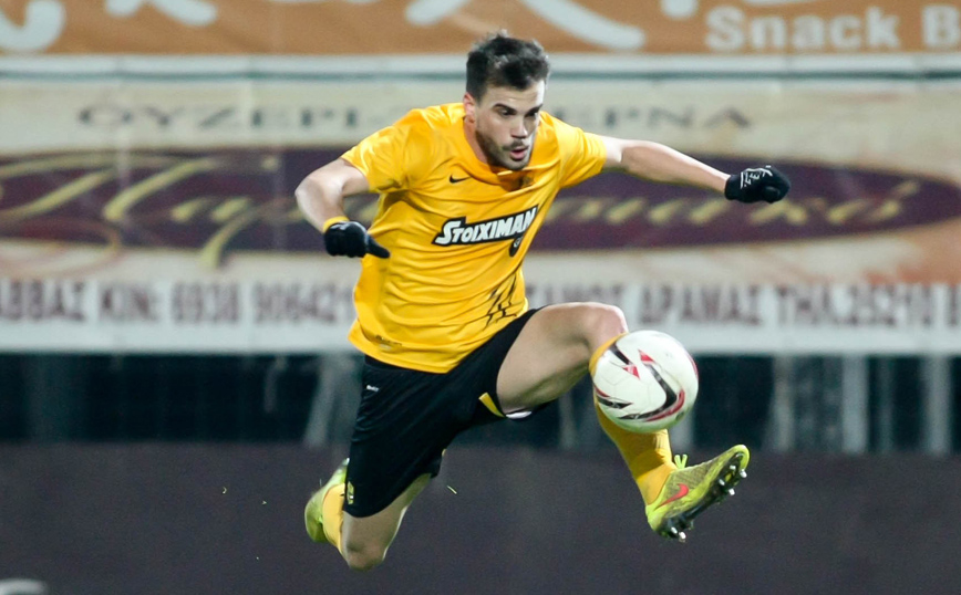 Νίκος Τσουμάνης