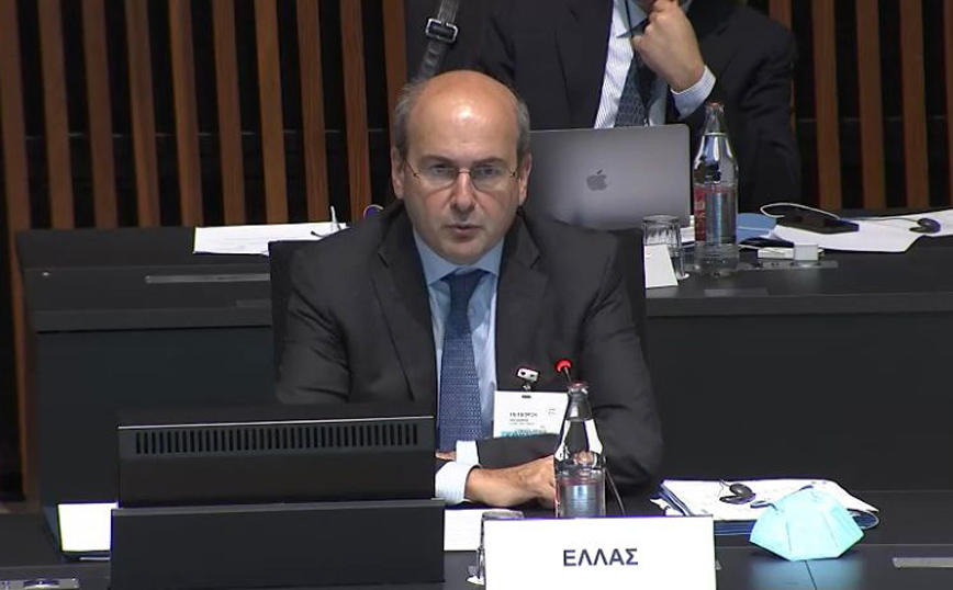 Χατζηδάκης: Στόχος της κυβέρνησης η δημιουργία νέων και ποιοτικών θέσεων εργασίας