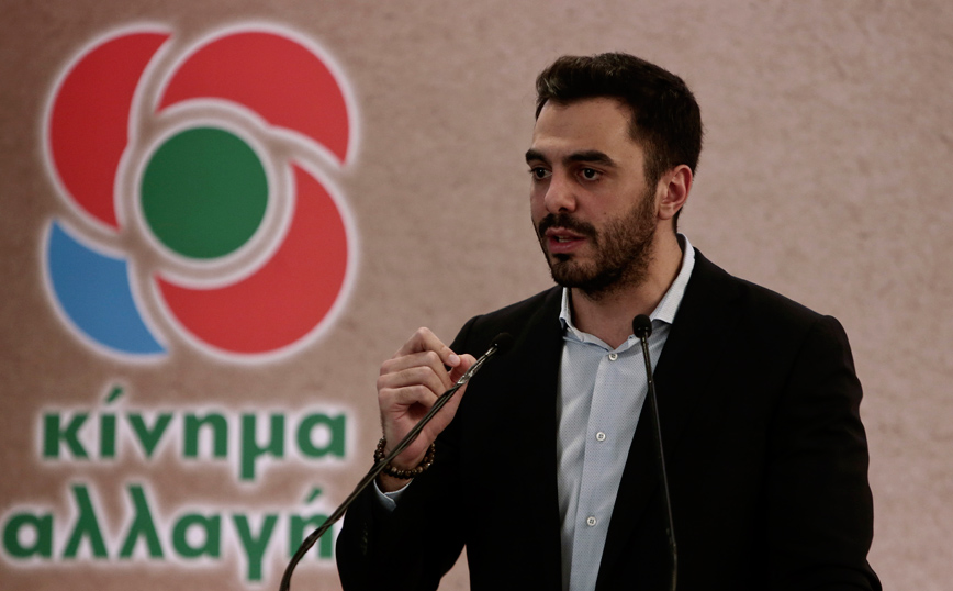 Μανώλης Χριστοδουλάκης: Εκτός από γραμματέας του ΚΙΝΑΛ, αναλαμβάνει και χρέη εκπροσώπου Τύπου του κόμματος