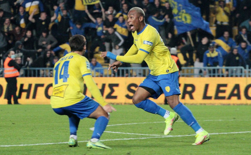 Super League: Νίκη – οξυγόνο για τον Παναιτωλικό κόντρα στον Απόλλων Σμύρνης – Δείτε το γκολ