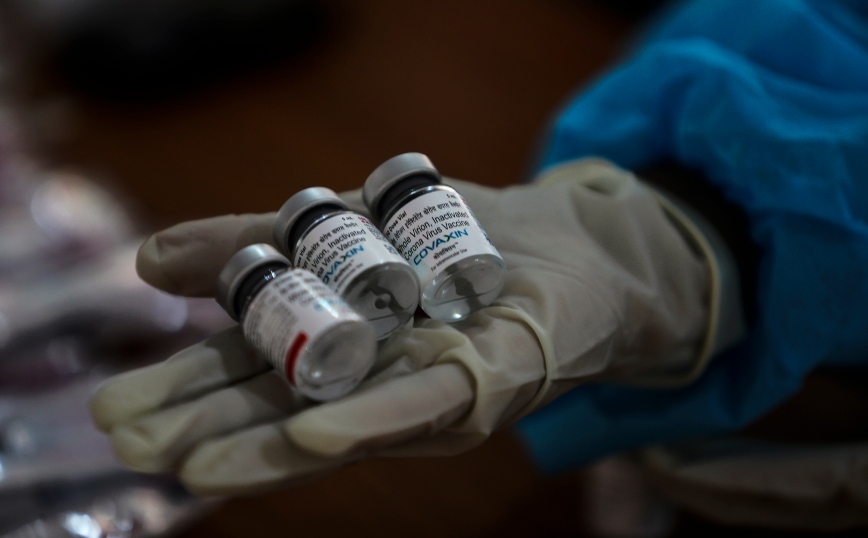 Κορονοϊός &#8211; ΗΠΑ: Έχουν χορηγηθεί σχεδόν 450 εκατομμύρια δόσεις εμβολίων
