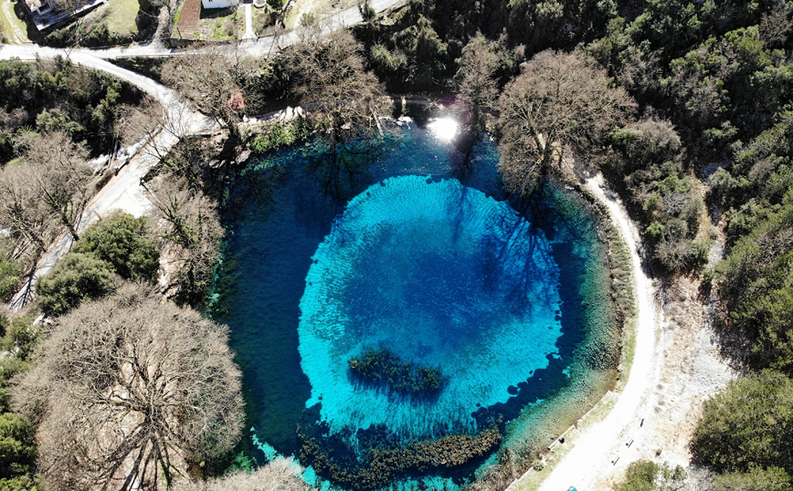 Η λίμνη του ποταμού Λούρου στα Ιωάννινα Η λίμνη του ποταμού Λούρου στα Ιωάννινα