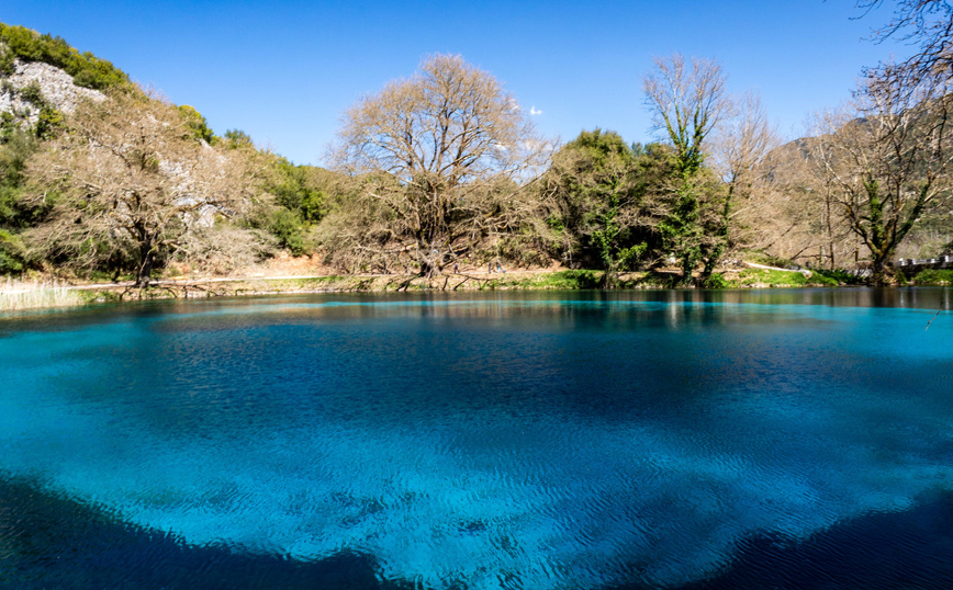 Η λίμνη του ποταμού Λούρου στα Ιωάννινα Η λίμνη του ποταμού Λούρου στα Ιωάννινα