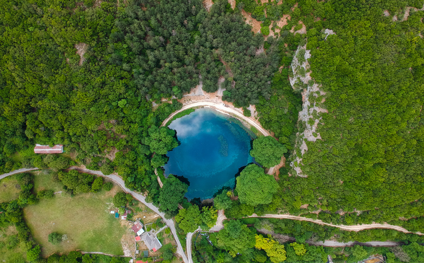 Η λίμνη του ποταμού Λούρου στα Ιωάννινα Η λίμνη του ποταμού Λούρου στα Ιωάννινα