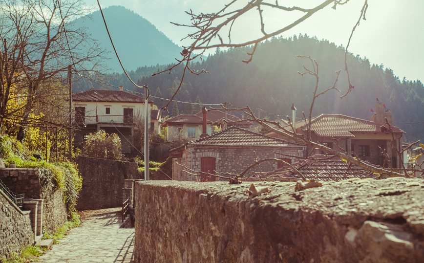 Το Μεγάλο Χωριό στην Ευρυτανία Το Μεγάλο Χωριό στην Ευρυτανία
