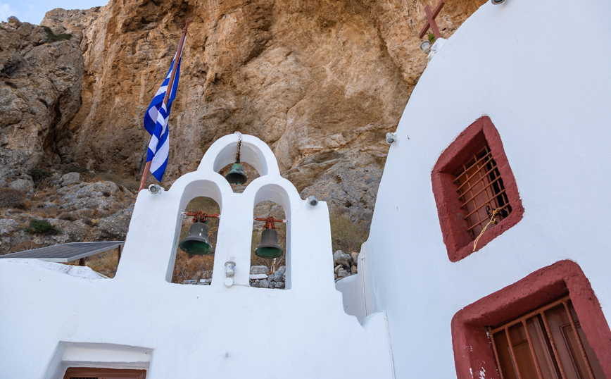 Η παναγία Κατεφιανή στη Σαντορίνη Η παναγία Κατεφιανή στη Σαντορίνη