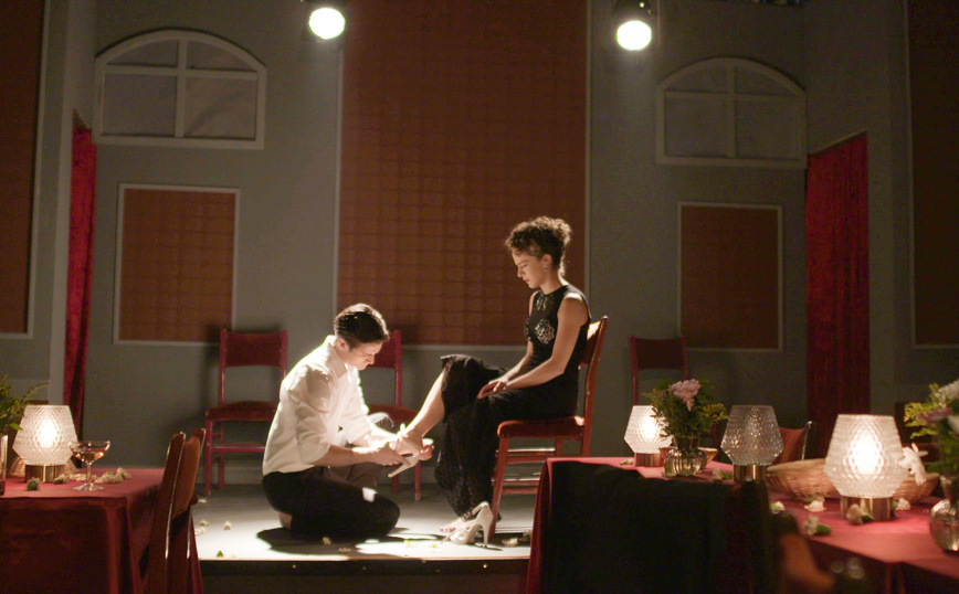 Άγριες Μέλισσες Άγριες Μέλισσες