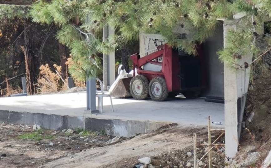 Έρευνες στην περιοχή Κάρδαμα στον Κάτω Αμίαντο Έρευνες στην περιοχή Κάρδαμα στον Κάτω Αμίαντο