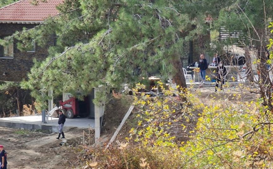 Έρευνες στην περιοχή Κάρδαμα στον Κάτω Αμίαντο Έρευνες στην περιοχή Κάρδαμα στον Κάτω Αμίαντο