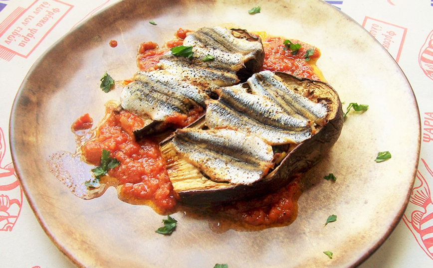 Το Ουζερί του Λάκη Το Ουζερί του Λάκη