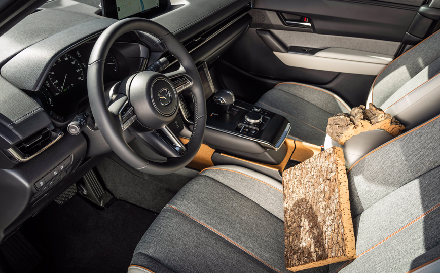 O φελλός εισβάλλει στην αυτοκινητοβιομηχανία O φελλός εισβάλλει στην αυτοκινητοβιομηχανία