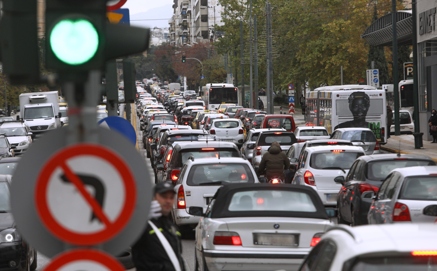 Κίνηση τώρα: Μποτιλιάρισμα σε Κηφισό και Κηφισίας &#8211; Ποιοι δρόμοι είναι στο «κόκκινο»