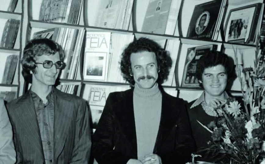 Θλίψη για τον θάνατο του εμβληματικού Στέλιου Αεράκη Θλίψη για τον θάνατο του εμβληματικού Στέλιου Αεράκη