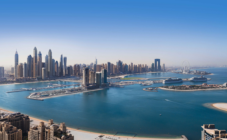 Η θέα από την πρώτη 360 πισίνα υπερχείλισης στο Ντουμπάι Η θέα από την πρώτη 360 πισίνα υπερχείλισης στο Ντουμπάι