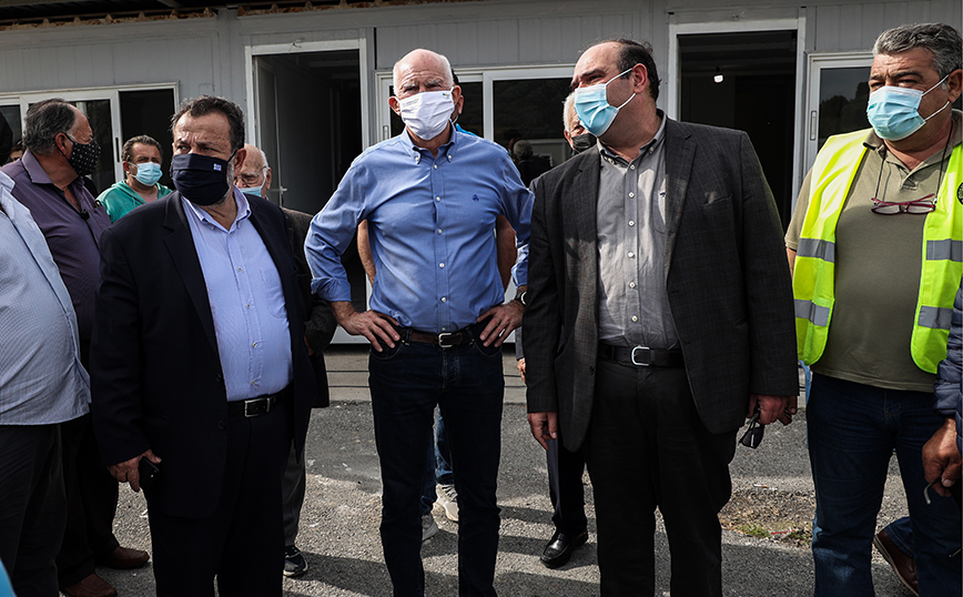 Γιώργος Παπανδρέου: Επισκέφθηκε τους σεισμόπληκτους στην Κρήτη Γιώργος Παπανδρέου: Επισκέφθηκε τους σεισμόπληκτους στην Κρήτη