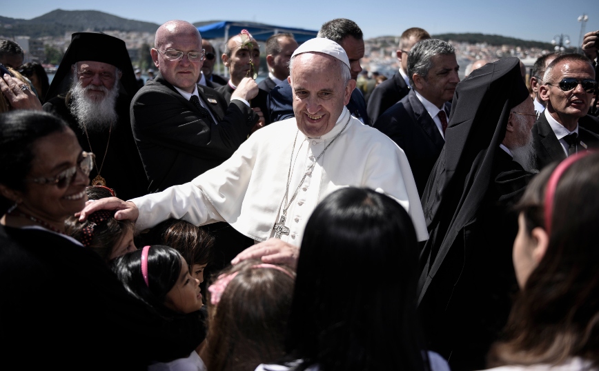 Πάπας Φραγκίσκος: «Aς είμαστε ανοικτοί στις εκπλήξεις του Κυρίου» η φράση-σύμβολο της επίσκεψης στην Ελλάδα