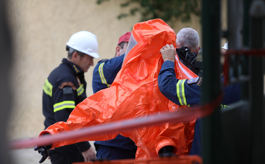 Έπεσε από μεγάλο ύψος στο Μικρολίμανο και σκοτώθηκε